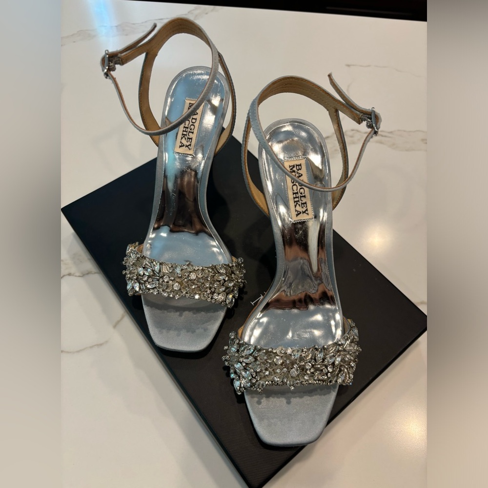Badgley Mischka dress shoes